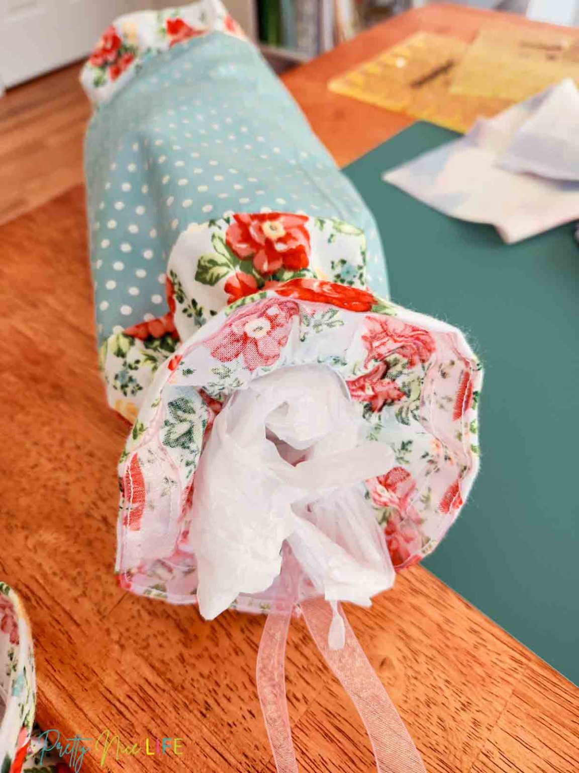 How to sew a grocery bag holder - A Pretty Nice Life